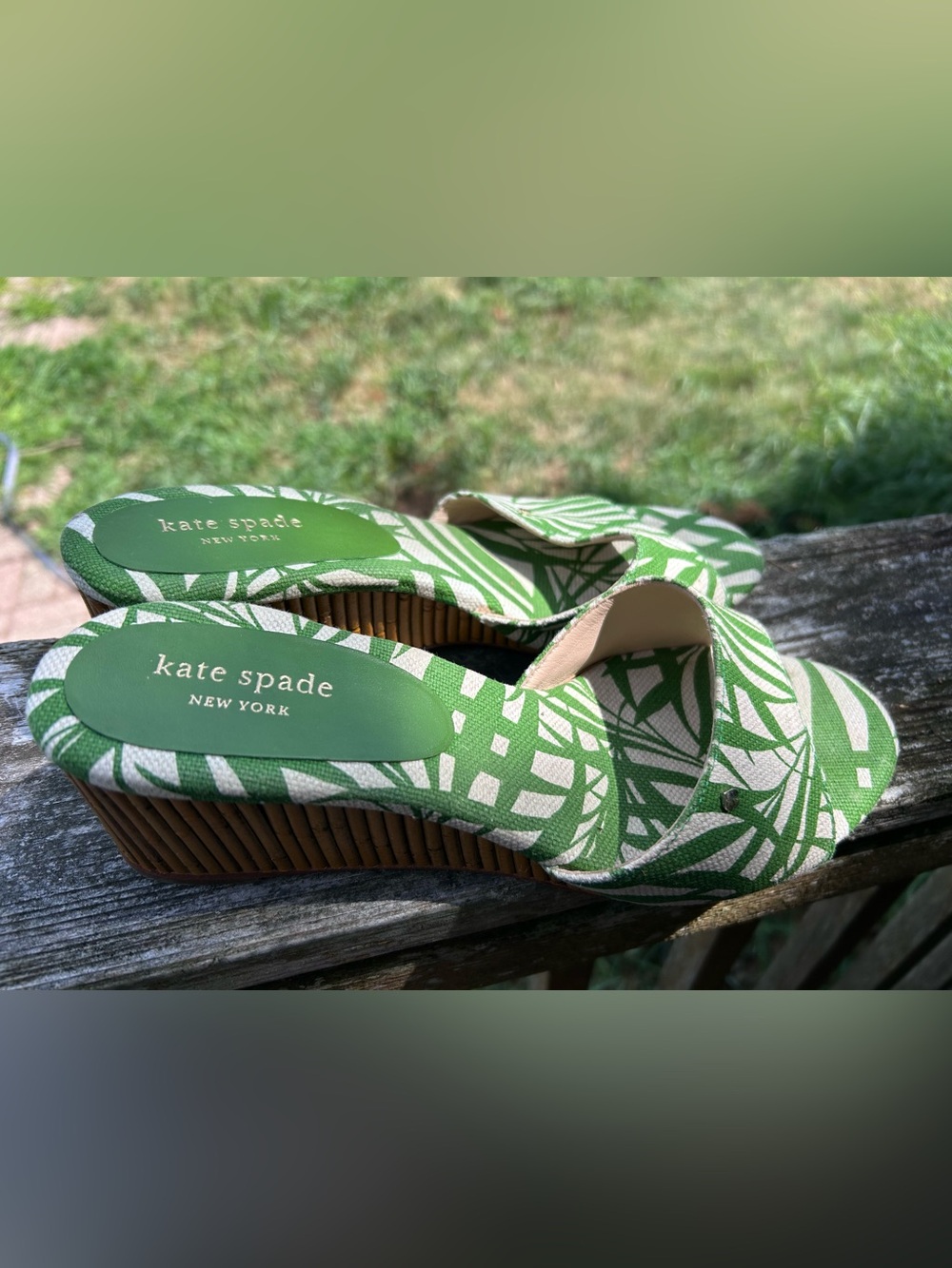 Kate Spade Meena Palm Green Canvas Bamboo Wedge Sandals Size 9 - Picture 17 of 17